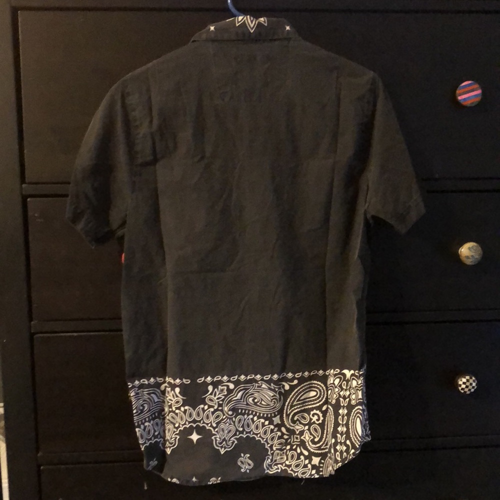 Men’s button up - Picture 3 of 3